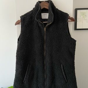 Old Navy Black Sherpa Vest